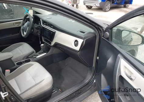 2017 Toyota Corolla Le z USA, uszkodzony, nr VIN 2T1BURHE0HC808948